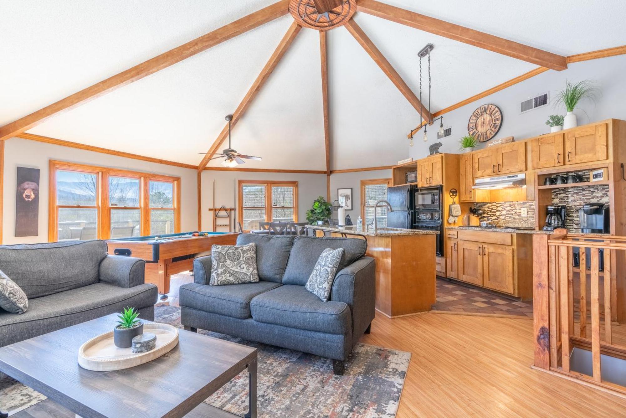 Hawks View Gatlinburg Mountain Cabin Exterior photo